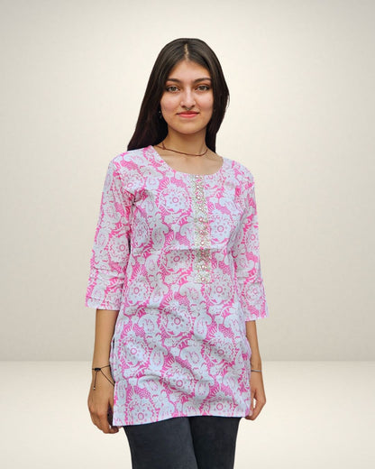Gulzaar Kurti